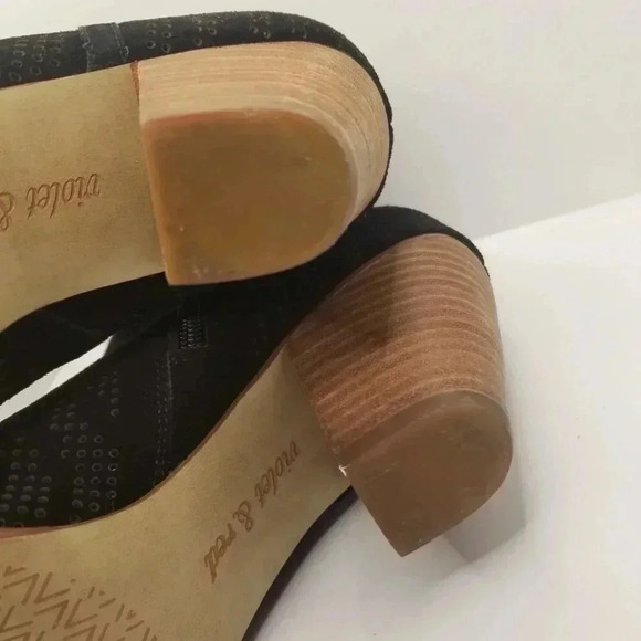 Violet & Red Black Leather Suede Western Style Jensen Booties Sz 8M - Picture 10 of 16